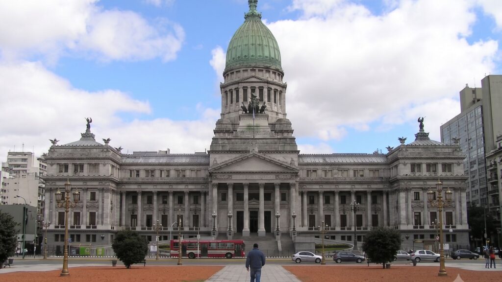 Servas Ascensores y el Senado de la Nación en Argentina