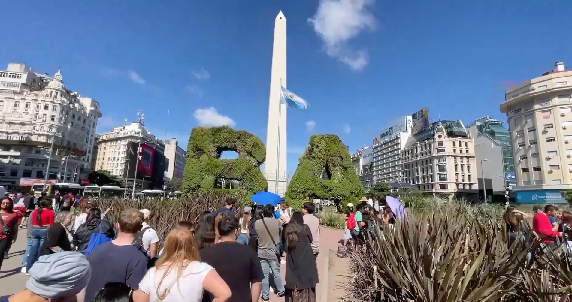 Ascensor del Obelisco de Buenos Aires - Servas