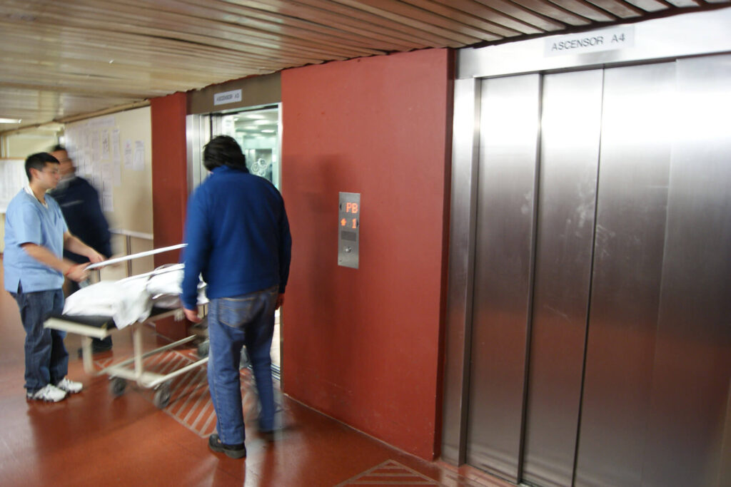 ascensores_hospitalarios_servas_ Hospital Garrahan
