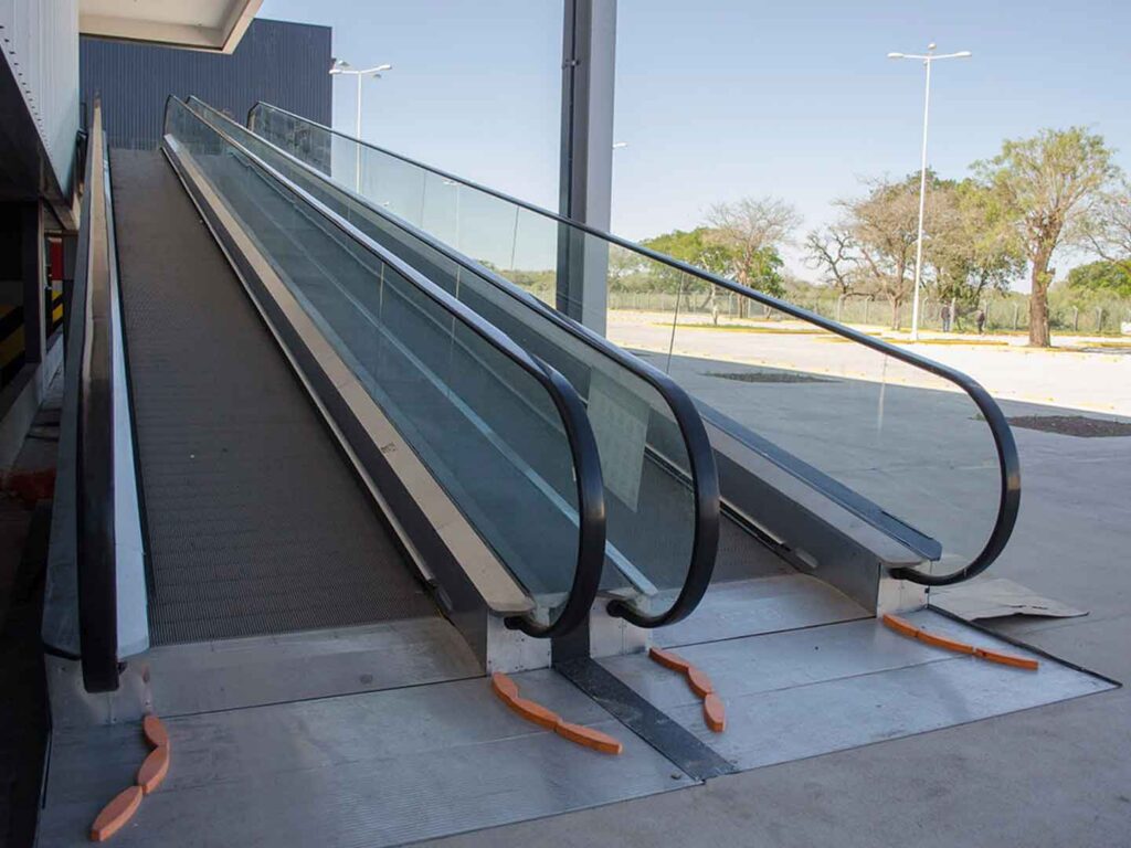 Escaleras-Servas-Aceras